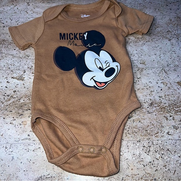 Mickey Mouse Disney Brown Onesie 3-6 months infant baby - Picture 5 of 6